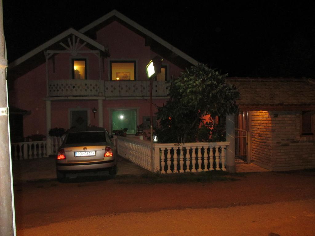 Villa Anna Палич Экстерьер фото